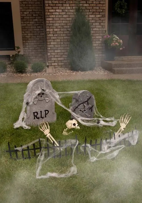 18 Piece Cemetery Prop Kit