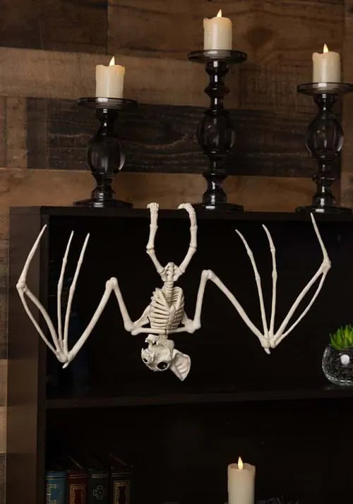 Bone Chilling 22 Inch Bat Main image